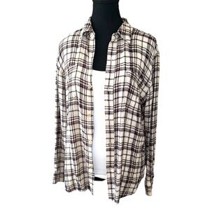 ARITZIA GOLDEN BY DNA BUTTON UP SHIRT. SIZE MEDIUM.